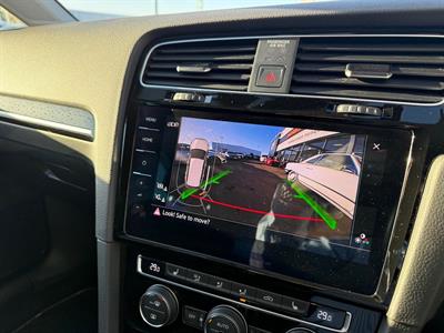 2020 Volkswagen Golf - Thumbnail