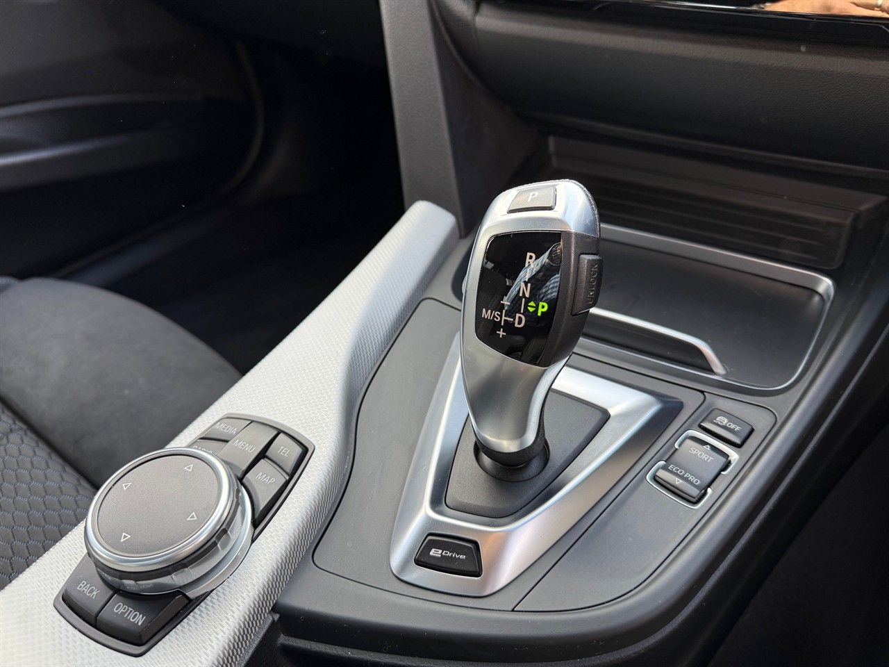 2016 BMW 330e