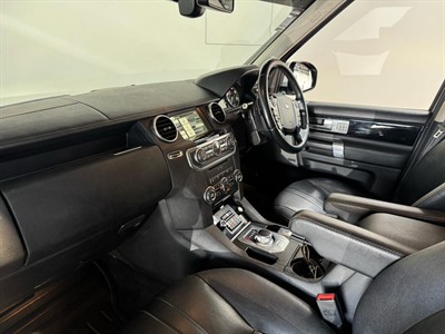 2014 Land Rover Discovery - Thumbnail