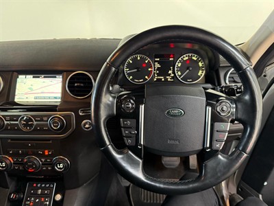 2014 Land Rover Discovery - Thumbnail