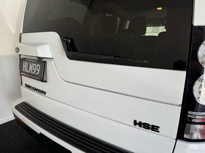 2014 Land Rover Discovery - Thumbnail