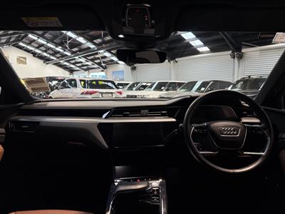 2019 Audi E-Tron - Thumbnail