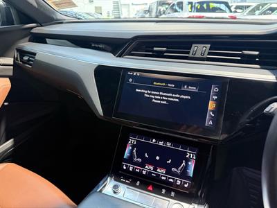 2019 Audi E-Tron - Thumbnail