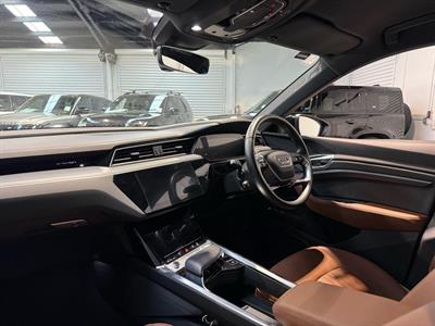 2019 Audi E-Tron - Thumbnail
