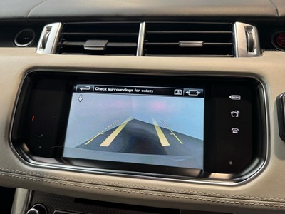 2016 Land Rover Range Rover - Thumbnail