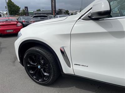 2015 BMW X6 - Thumbnail