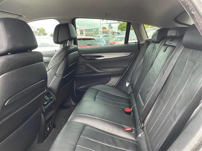 2015 BMW X6 - Thumbnail