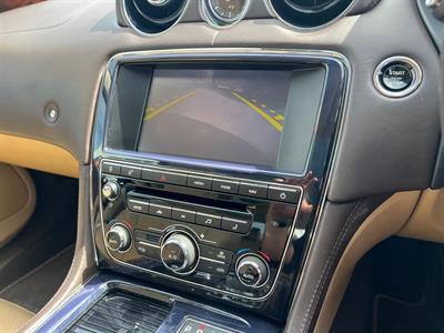 2013 Jaguar XJ - Thumbnail