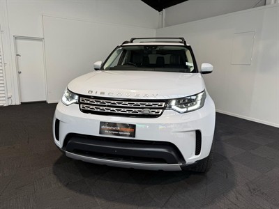 2017 Land Rover Discovery - Thumbnail