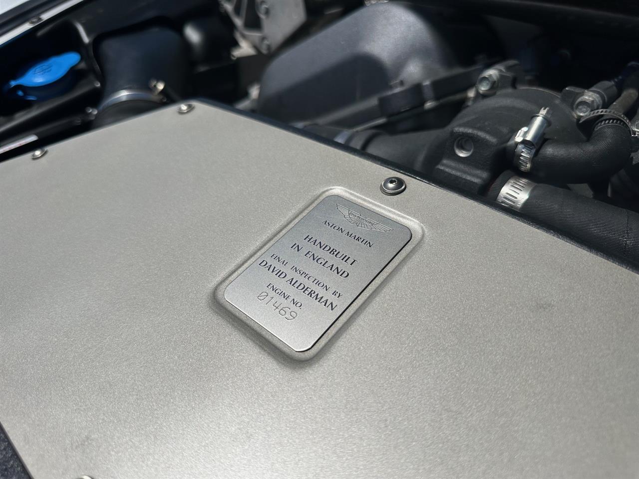 2004 Aston Martin Vanquish