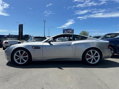 2004 Aston Martin Vanquish - Thumbnail