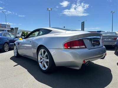 2004 Aston Martin Vanquish - Thumbnail