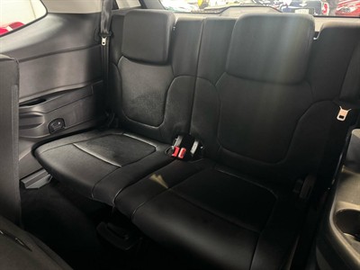 2024 Ford Everest - Thumbnail