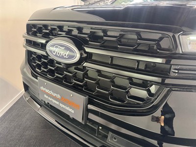2024 Ford Everest - Thumbnail