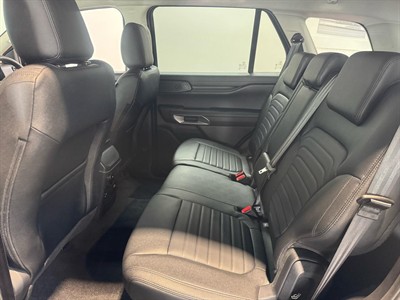 2024 Ford Everest - Thumbnail