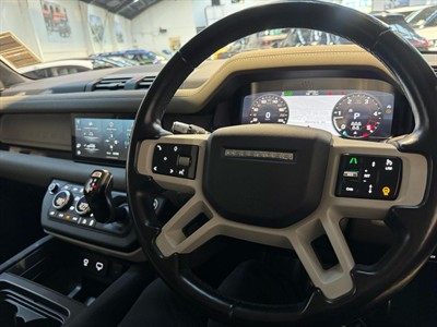 2021 Land Rover Defender - Thumbnail