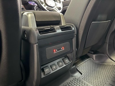 2021 Land Rover Defender - Thumbnail