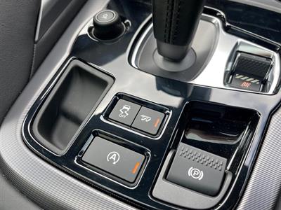 2017 Jaguar F-Type - Thumbnail