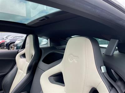 2017 Jaguar F-Type - Thumbnail