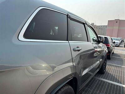 2013 Jeep Grand Cherokee - Thumbnail