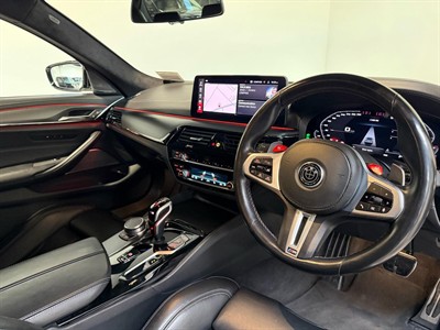 2021 BMW M5 - Thumbnail