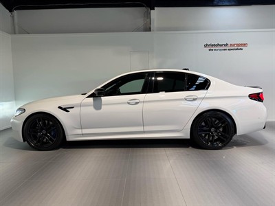 2021 BMW M5 - Thumbnail