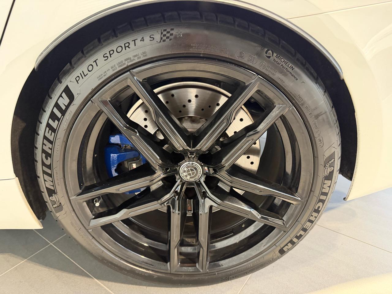 2021 BMW M5