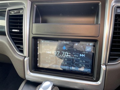 2014 Porsche Macan - Thumbnail