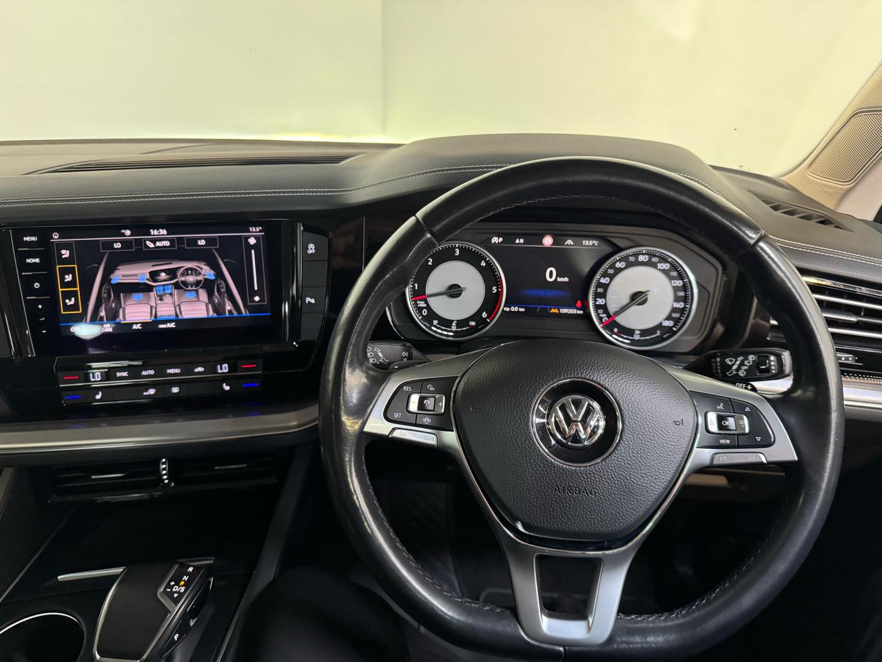2019 Volkswagen Touareg