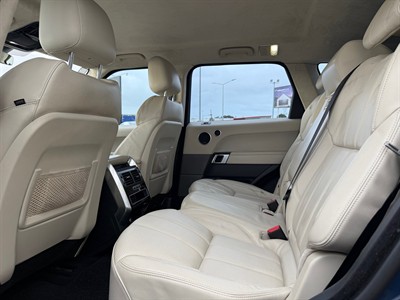 2017 Land Rover Range Rover - Thumbnail