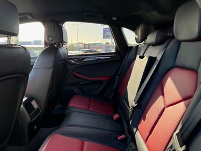 2014 Porsche Macan - Thumbnail