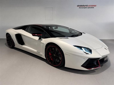 2015 Lamborghini Aventador - Thumbnail