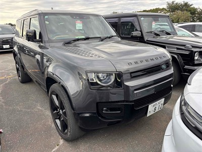 2023 Land Rover Defender - Thumbnail