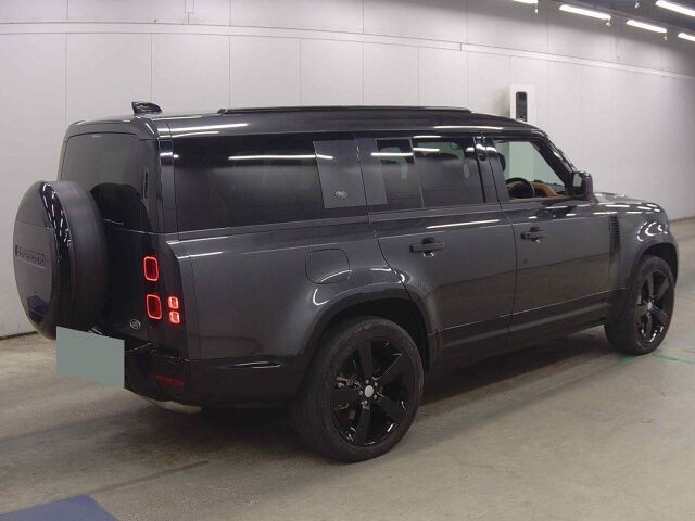 2023 Land Rover Defender