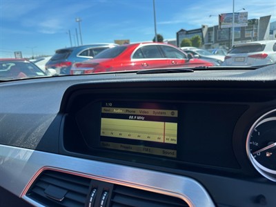 2011 Mercedes-Benz C 63 - Thumbnail