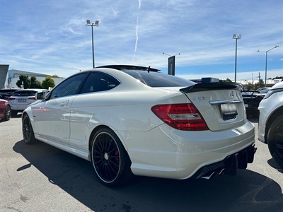 2011 Mercedes-Benz C 63 - Thumbnail