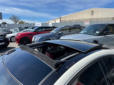 2011 Mercedes-Benz C 63 - Thumbnail