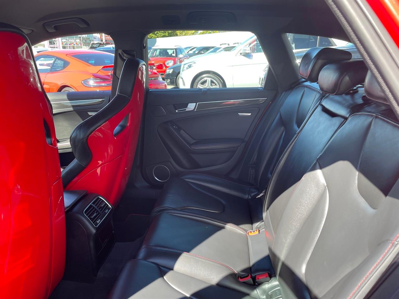 2013 Audi RS4