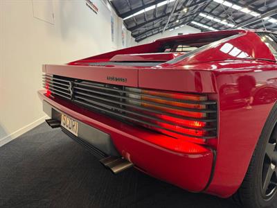 1992 Ferrari Testarossa - Thumbnail