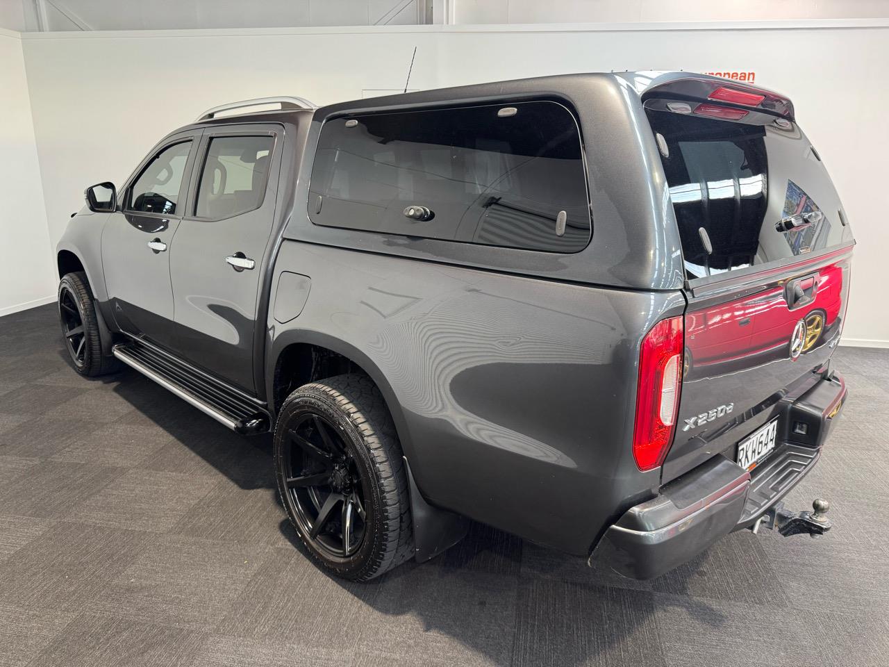 2018 Mercedes-Benz X-Class