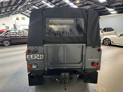2015 Land Rover Defender - Thumbnail