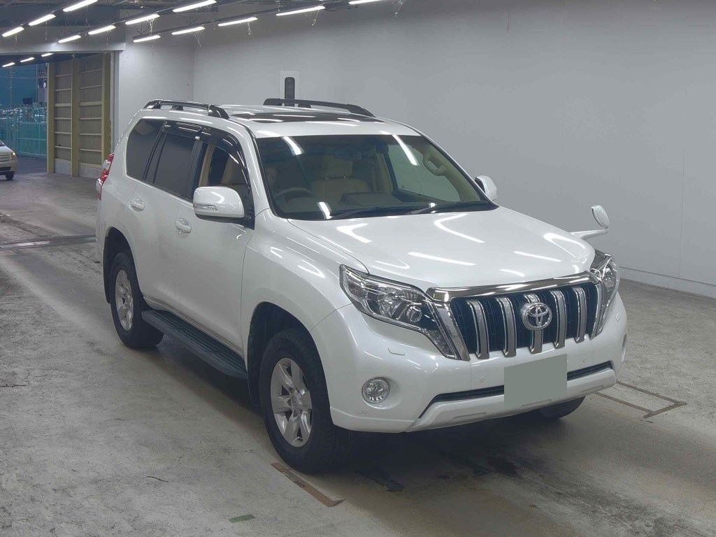 2016 Toyota Land Cruiser Prado