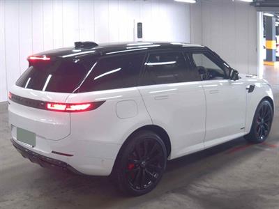 2024 Land Rover Range Rover Sport - Thumbnail