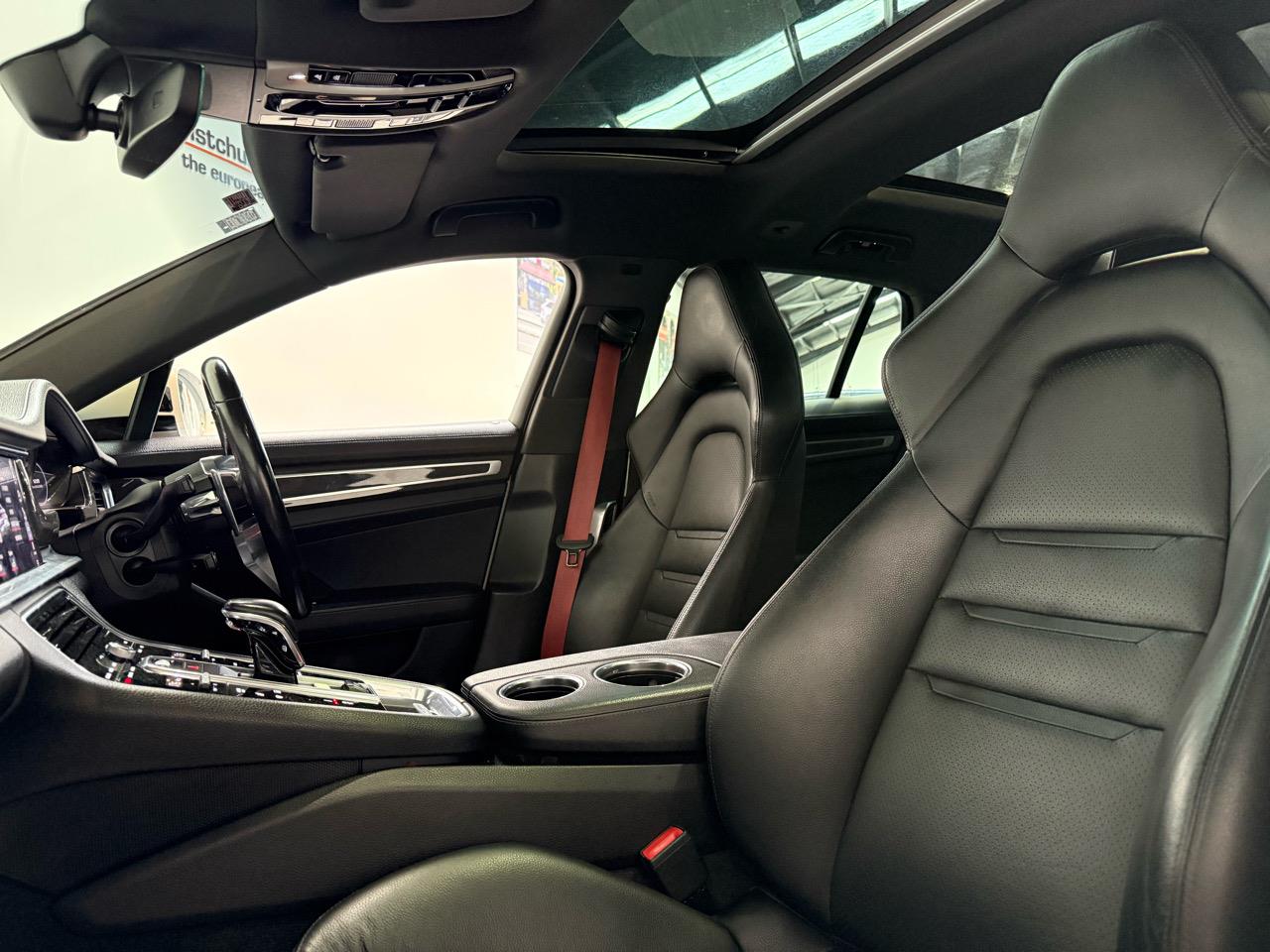 2018 Porsche Panamera