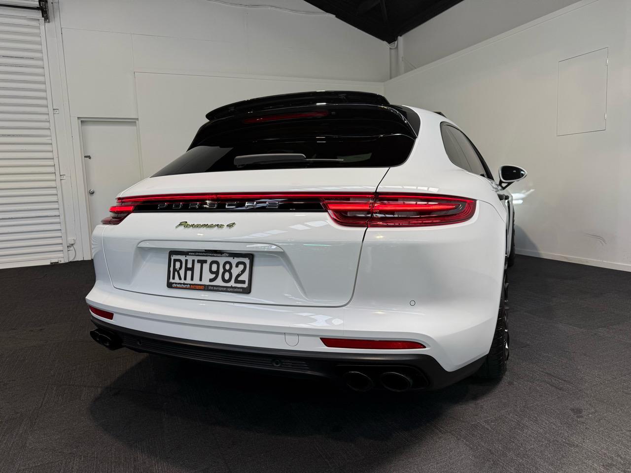 2018 Porsche Panamera