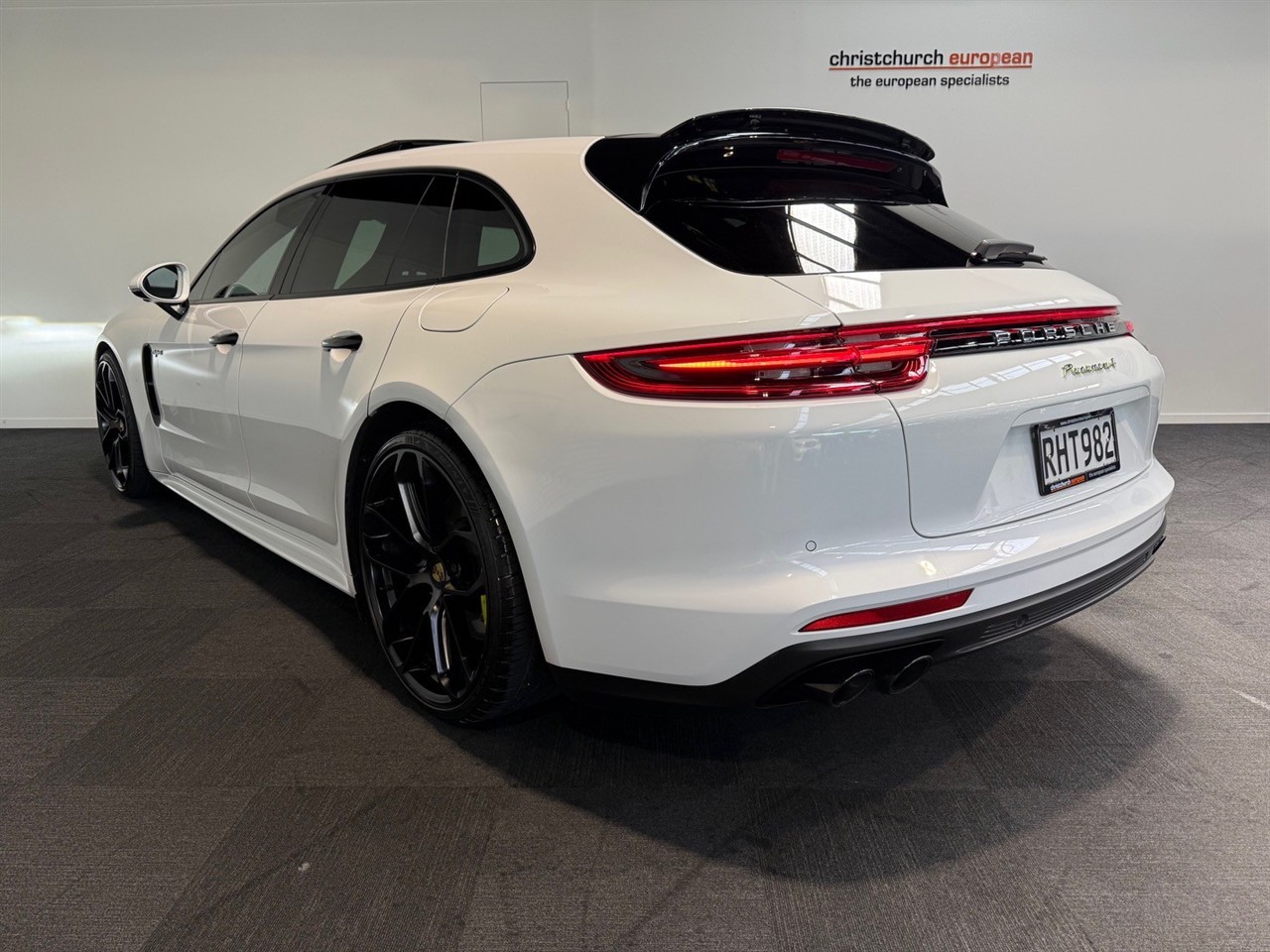 2018 Porsche Panamera