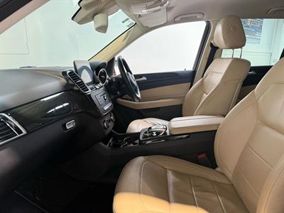 2016 Mercedes-Benz GLE 350d - Thumbnail