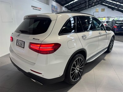 2018 Mercedes-Benz GLC 250 - Thumbnail
