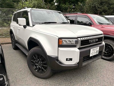 2025 Toyota Land Cruiser Prado - Thumbnail