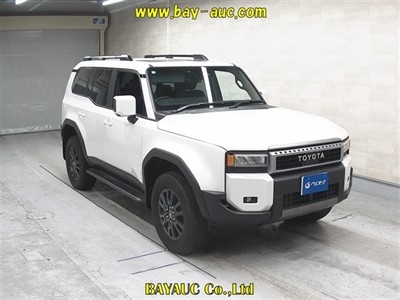 2025 Toyota Land Cruiser Prado - Thumbnail